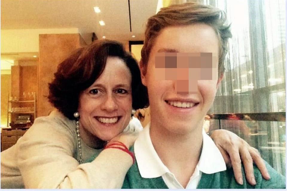 Amenazan en Twitter a Denise Dresser y a su familia por meme del hijo de AMLO. La periodista compartió su denuncia.