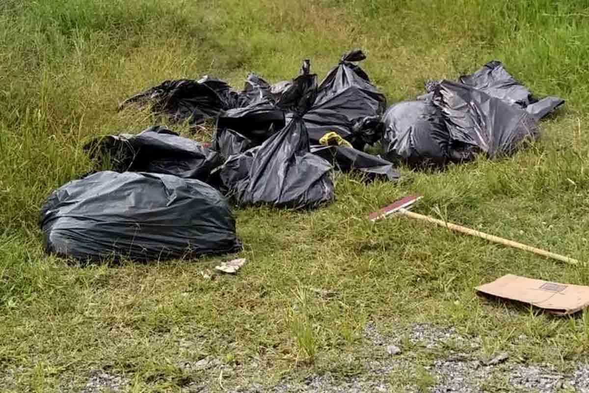 Encuentran 10 bolsas con cuerpos