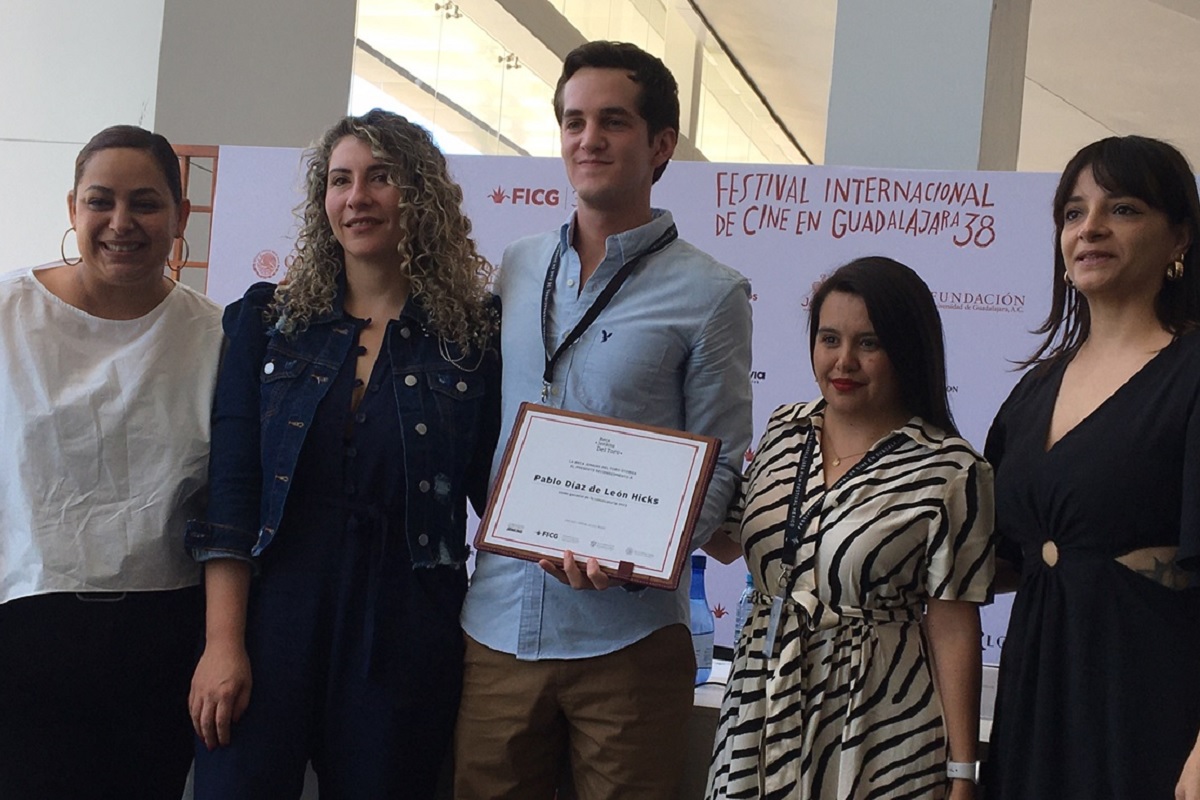 beca Guillermo del Toro