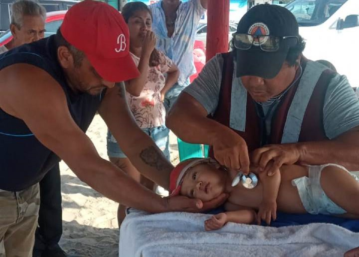 Una bebé se estaba convulsionando