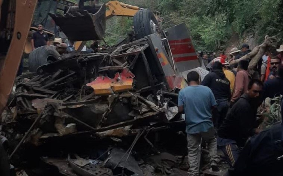 Volcadura de autobús en Oaxaca
