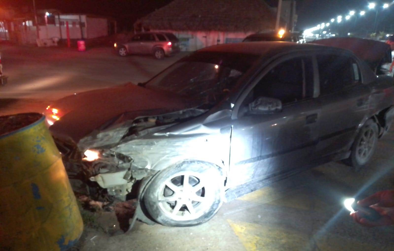 De nuevo chocan en monumento de las sirenas