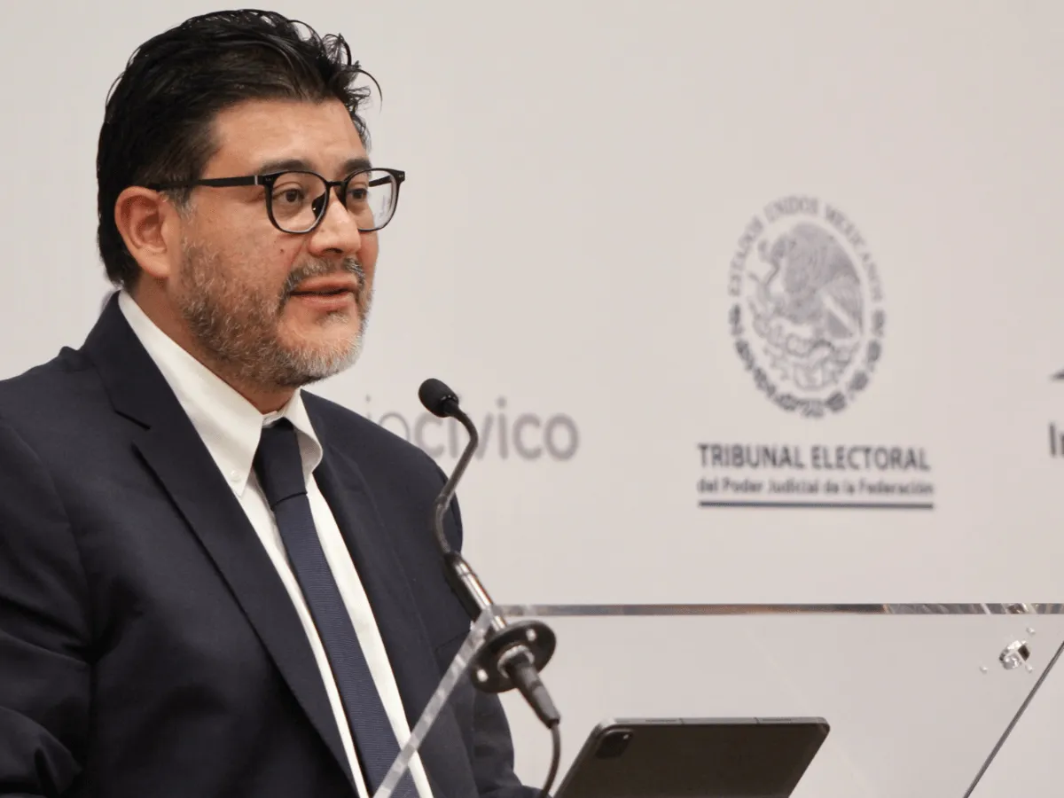 Corrupción, crimen organizado y la influencia del dinero, factores que ponen bajo presión a las instituciones, asegura presidente del TEPJF.