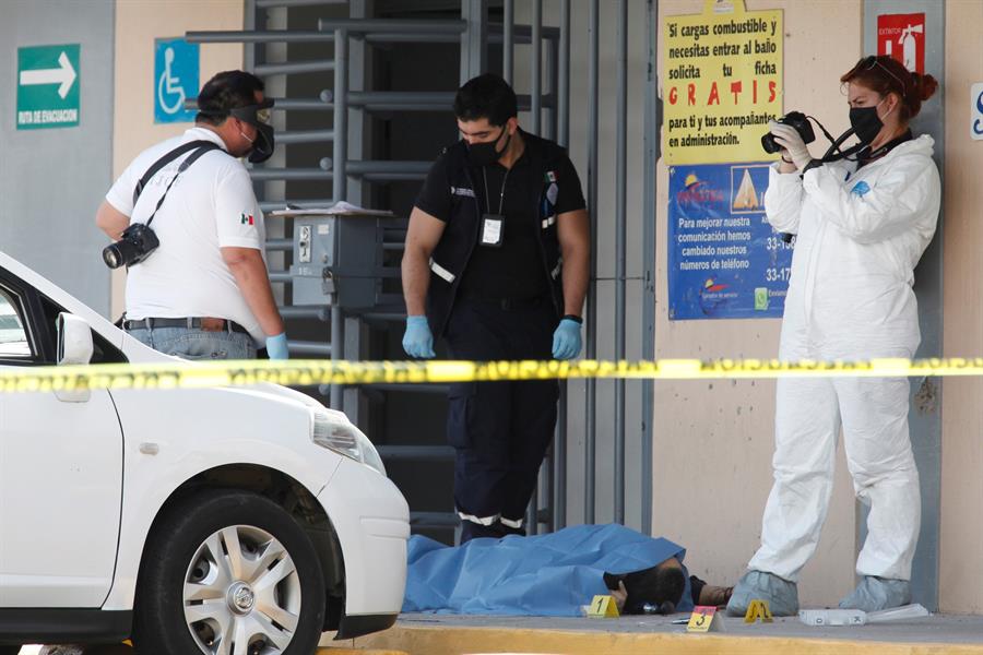 México registró 15 mil 82 homicidios entre enero y junio de 2023. El 71.3 por ciento de los asesinatos fueron perpetrados con armas de fuego.