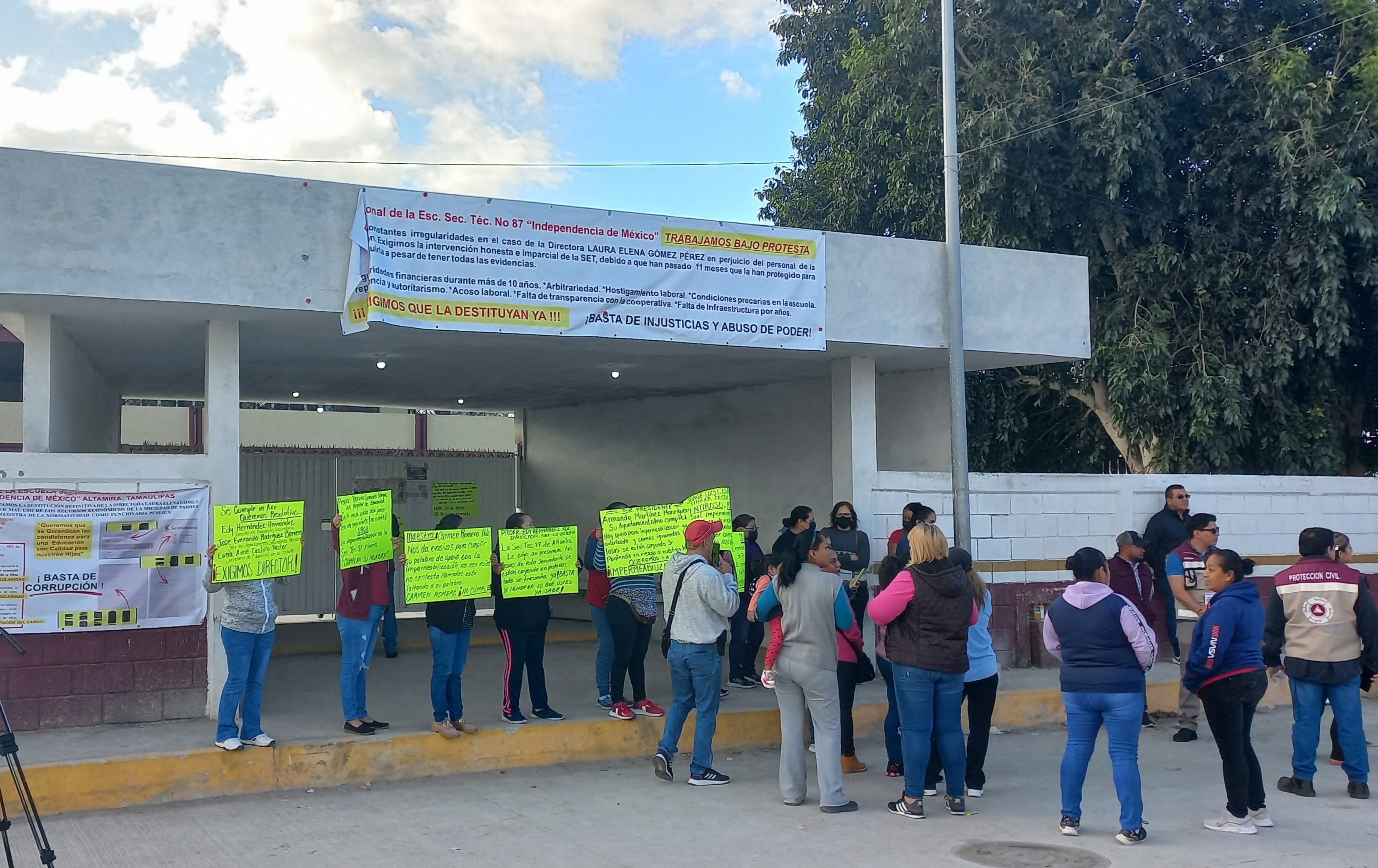 Secundaria de Altamira fue tomada