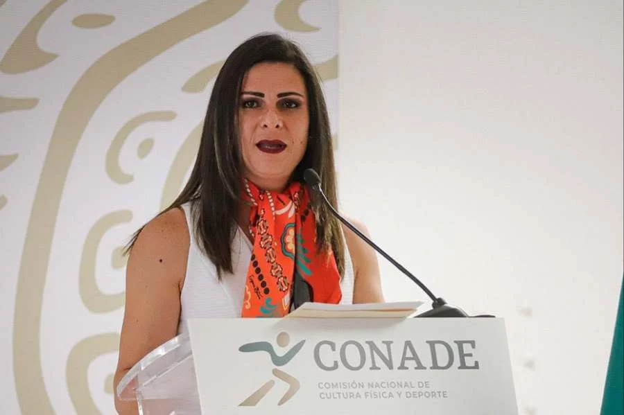 La FGR abre carpeta de investigación en contra de Ana Guevara, directora de Conade, por desvío millonario de recursos.