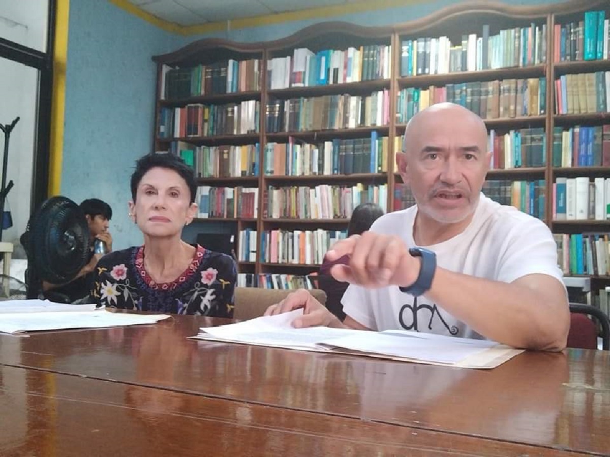 Familia denuncia a una notaría pública