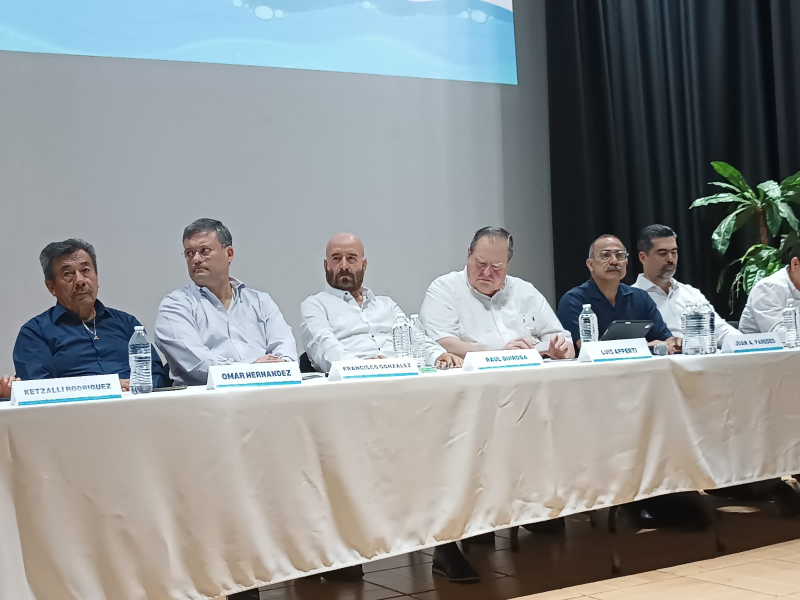 Unen esfuerzos para contrarrestar la sequía