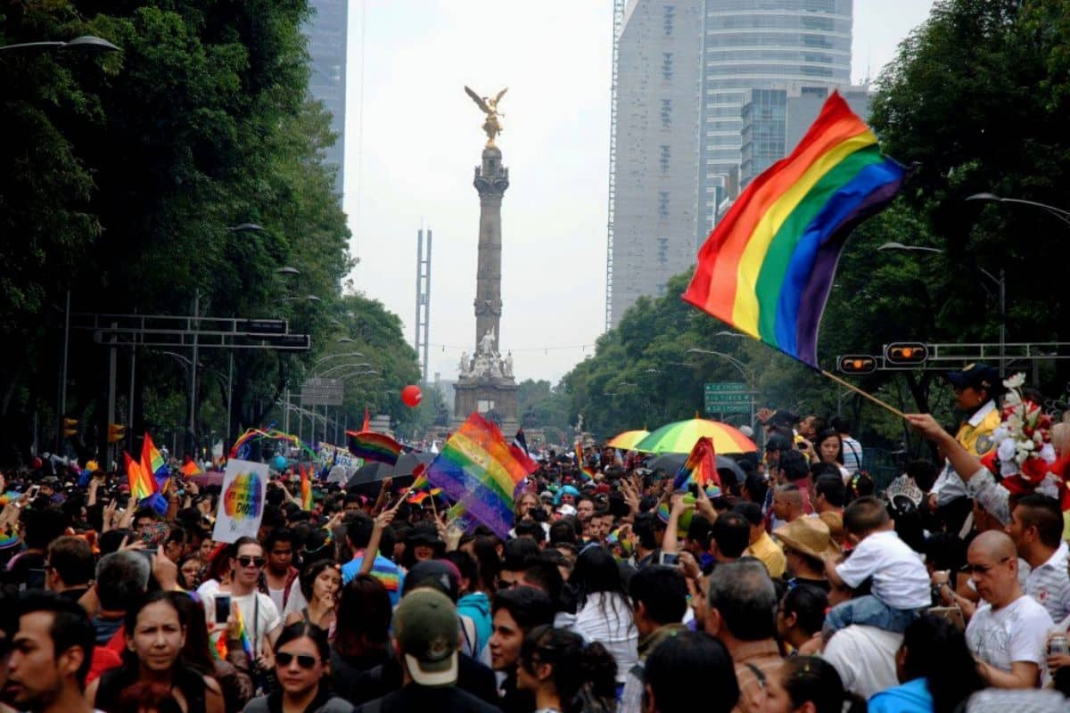 marcha del orgullo LGBT+
