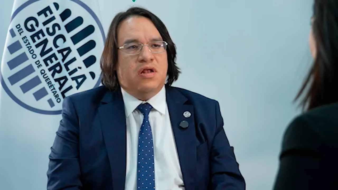 Esmeralda de 14 años sufrió un aborto espontáneo tras violación. El fiscal de Querétaro la investiga por homicidio.