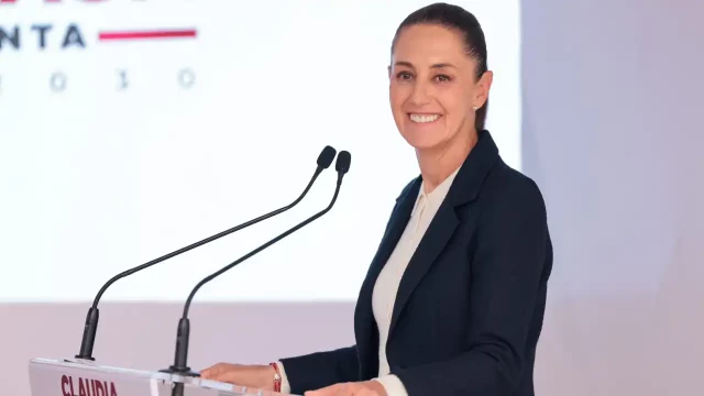 Sheinbaum pide a estudiantes no involucrase en la fabricación de fentanilo. Dice no tener conocimiento de su reclutamiento.