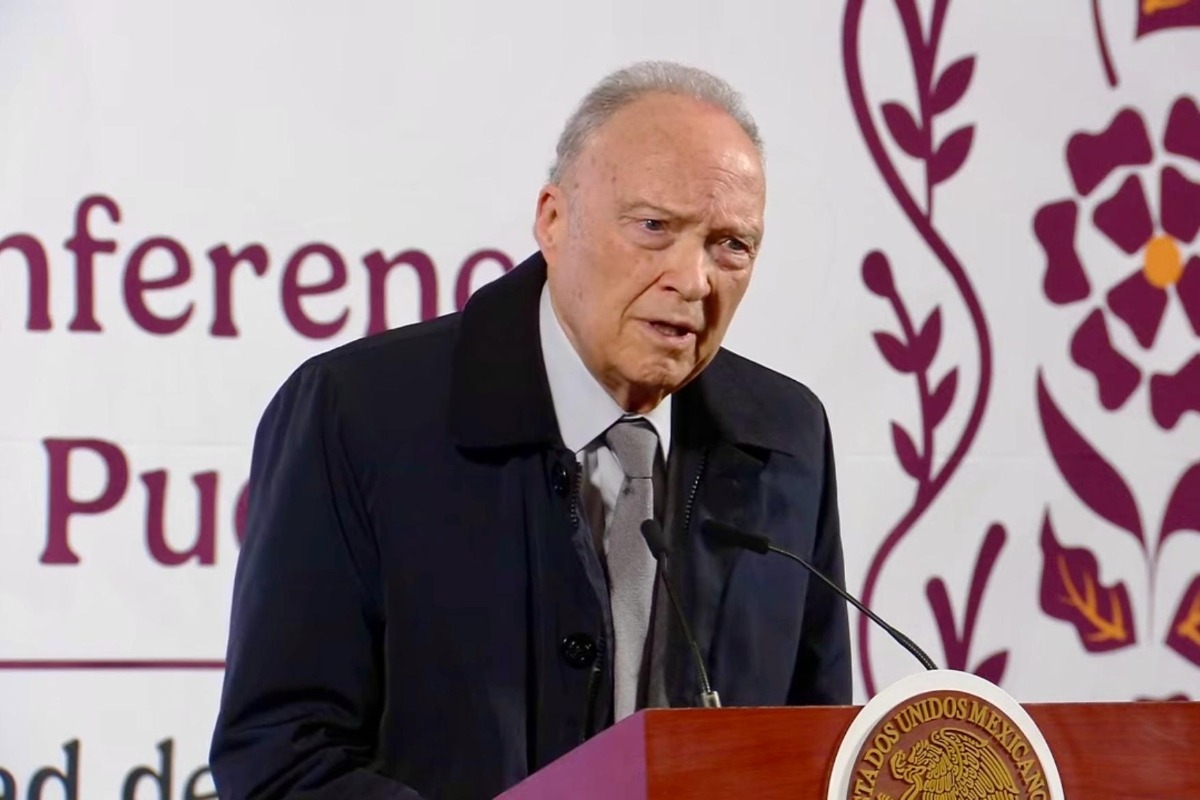 “Ya en este momento es un asunto de carácter federal. Está ocupado ese sitio por las autoridades federales y están entrando los peritos para determinar la realidad de lo que hay ahí”, dijo.