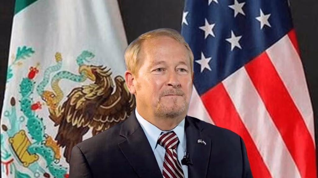 Embajador de Estados Unidos en México dice que cárteles del narco “se están yendo a la quiebra'' y los responsabiliza por crisis de fentanilo.